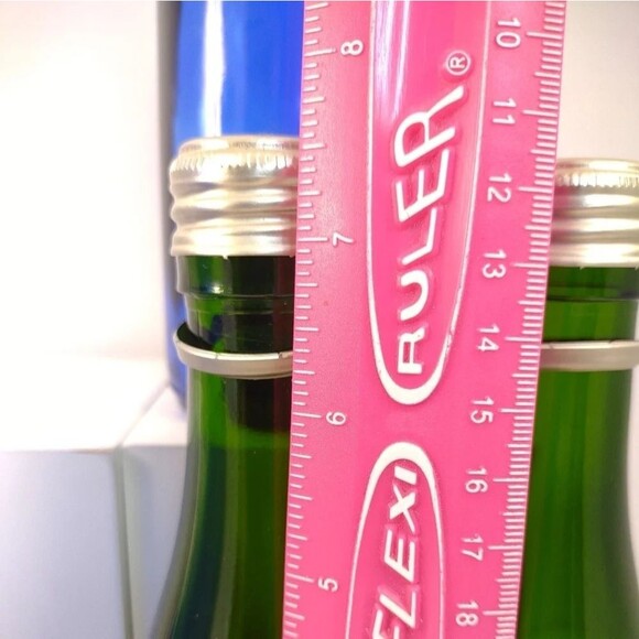 Green and Blue Glass Bottles with lids lot of 4 - Picture 9 of 11